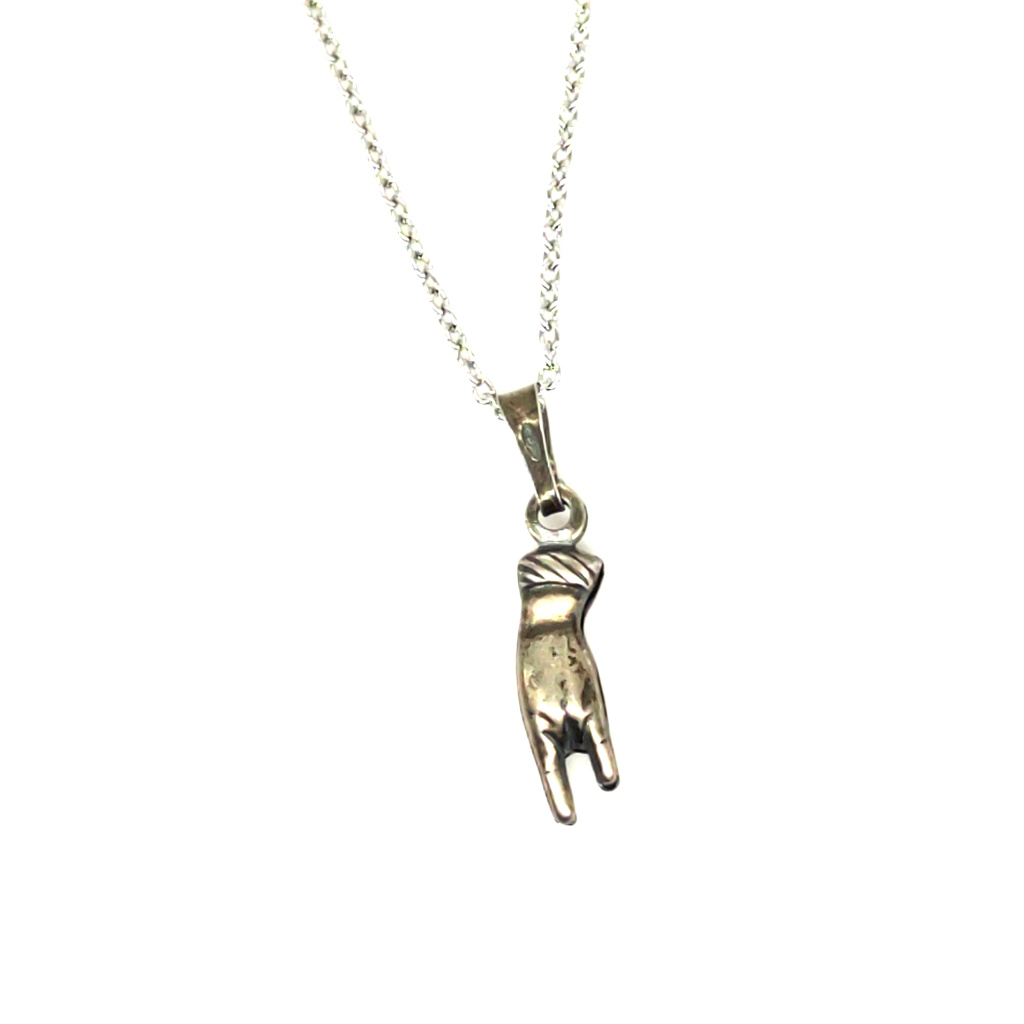 Ciondolo Portafortuna Mano Corna Con Smalto Rosa Perlato In ARGENTO 925 Galvanica Rosa Ciondolo Portafortuna Mano Corna Con Smalto Rosa Perlato In ARGENTO 925 Galvanica Rosa