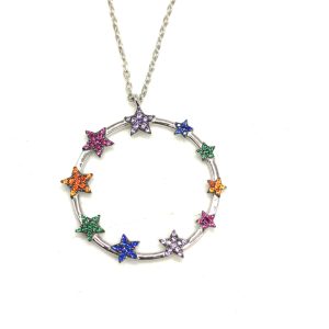 Collana con ciondolo cerchio cuori
